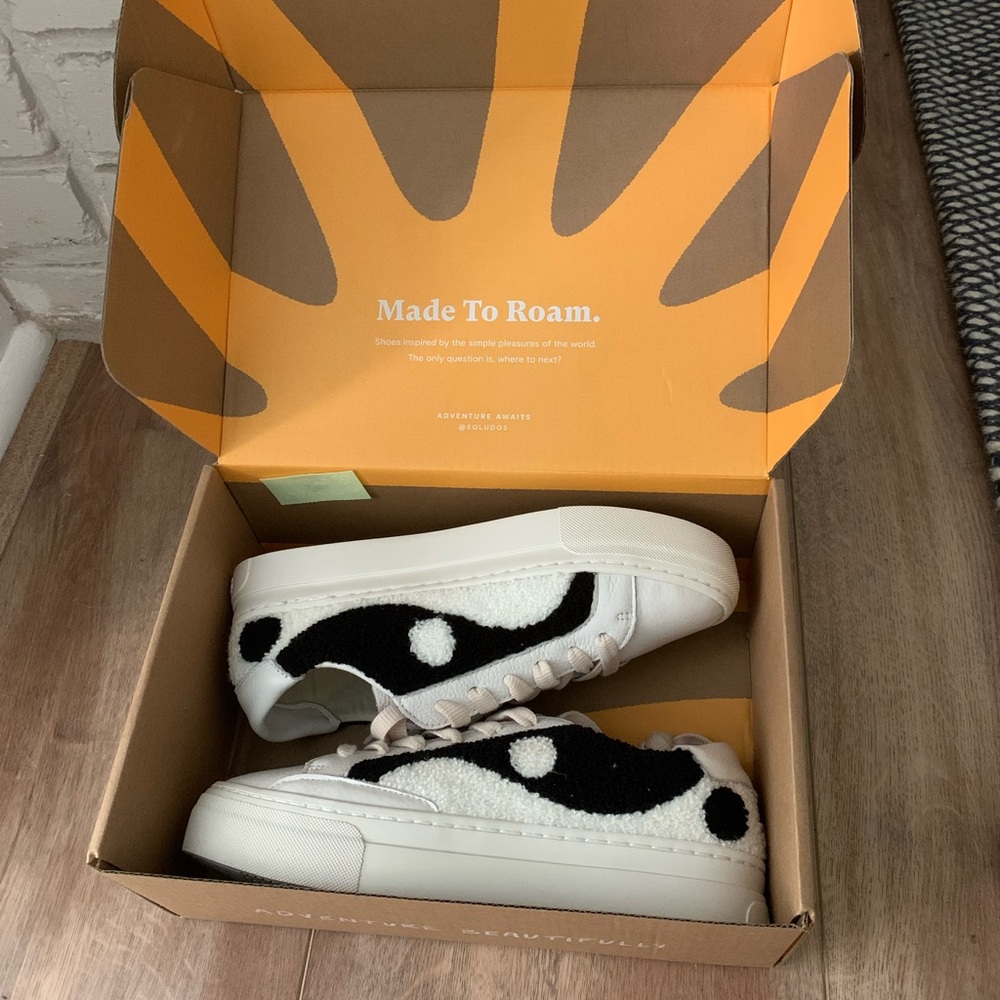Soludos Yin Yang Platform Sneaker